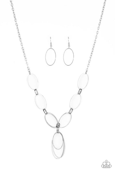 All OVAL Town - Silver Necklace