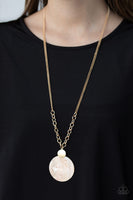 A Top Sheller - Gold Necklace